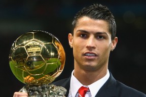 FIFA世界杯2026-阿扎伦卡与SKT，双线极限挑战的十场奇迹
